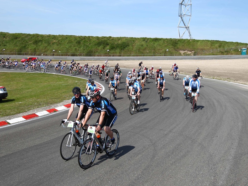 Persbericht-Cycling-Zandvoort-2015-pre1-Essay1-pb