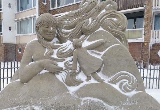 sneeuw-sculptuur-Hanneke-2