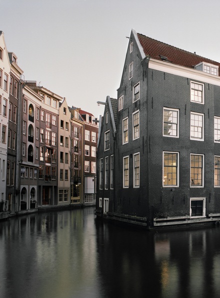 Canal-House-Niels-Blekemolen-Redactioneel.jpg