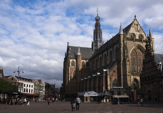 Haarlem-Grote-Markt-Cris-Toala-Olivares-Rechtenvrij