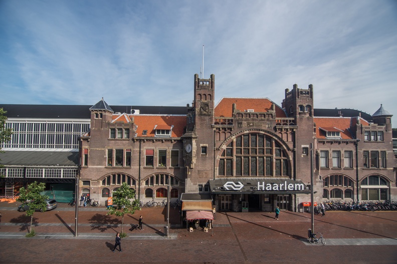Station-Haarlem-3.jpg