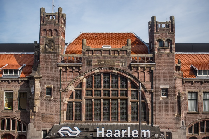 Station-Haarlem-4.jpg