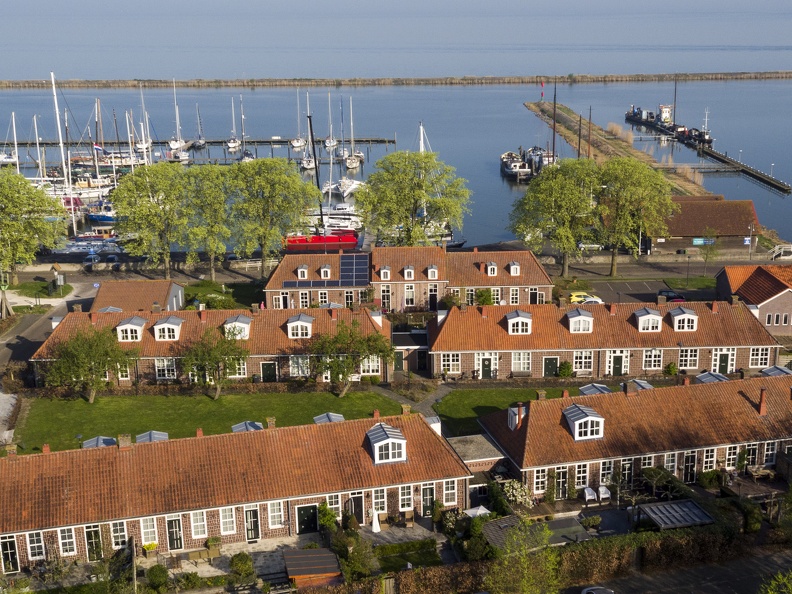 Aerial-view-Werkeiland-Lelystad-Cris-Toala-Olivares-Rechtenvrij