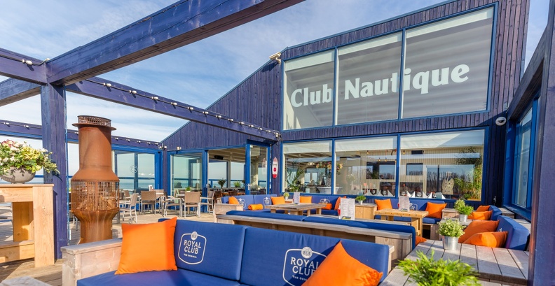 club-nautique-loungeterras-2.jpg