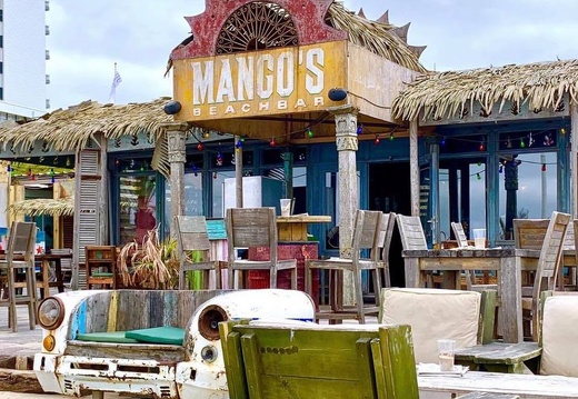 Mango's Beach bar