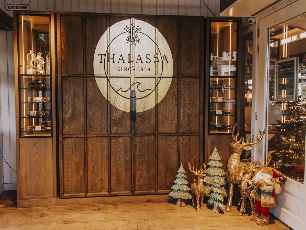 Thalassa 17