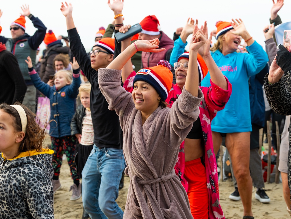 HR - Zandvoort Marketing - Nieuwjaarsduik 2023 -5097