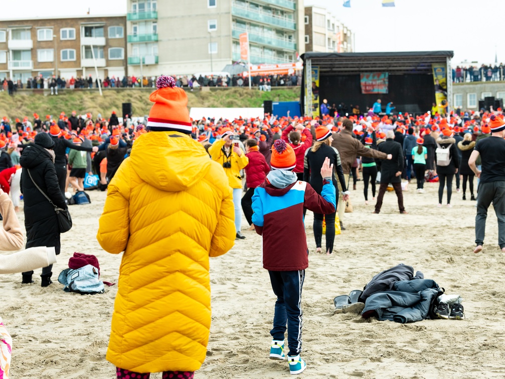 HR - Zandvoort Marketing - Nieuwjaarsduik 2023 -5226