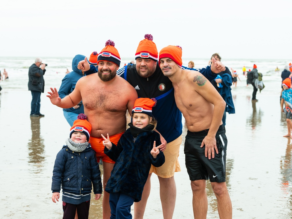 HR - Zandvoort Marketing - Nieuwjaarsduik 2023 -5643