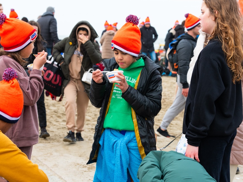 HR - Zandvoort Marketing - Nieuwjaarsduik 2023 -5748