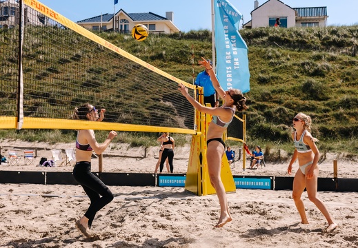 FZ X Beach vollybal Nederland 80