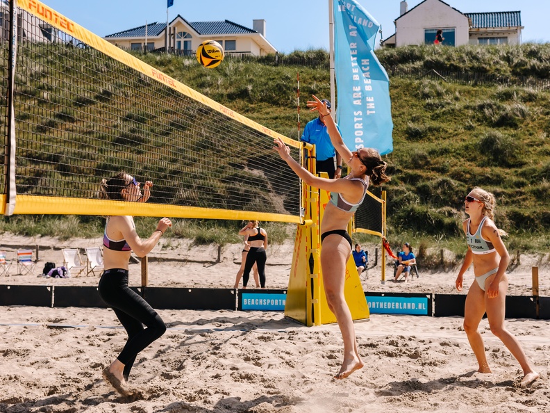 FZ X Beach vollybal Nederland 80