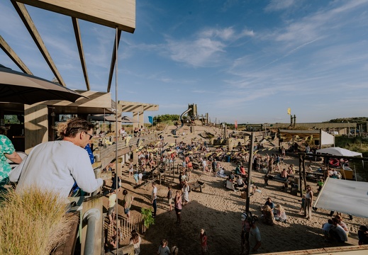 Gestrand Borrelpop vanaf terras Gestrand