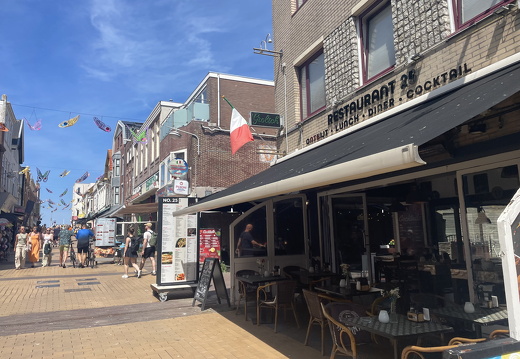 Restaurant 25