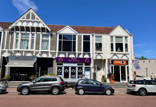 greeven thai massage malee headsigns