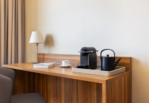 NH Zandvoort Rooms Standard Coffee Machine Kettle Coffee Cup