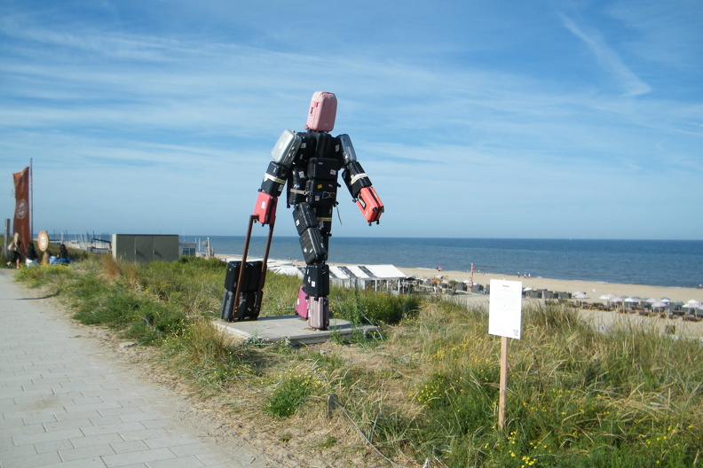 street art koffer.JPG