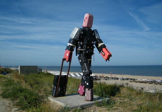 street art koffer.JPG