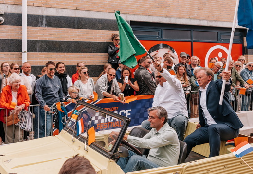 FZ X Visit - Zeepkist 002