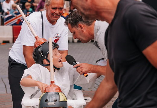 FZ X Visit - Zeepkist 010