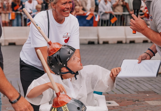 FZ X Visit - Zeepkist 011