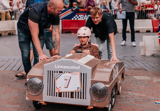 FZ X Visit - Zeepkist 025