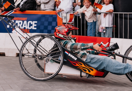 FZ X Visit - Zeepkist 030