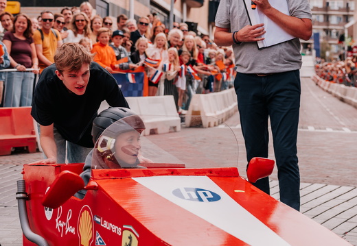 FZ X Visit - Zeepkist 042