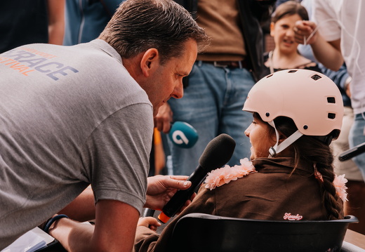 FZ X Visit - Zeepkist 057