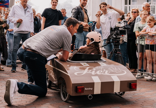 FZ X Visit - Zeepkist 058