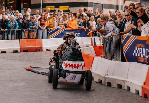 FZ X Visit - Zeepkist 060