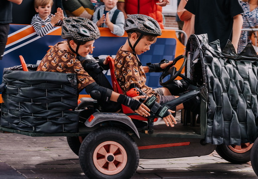 FZ X Visit - Zeepkist 061