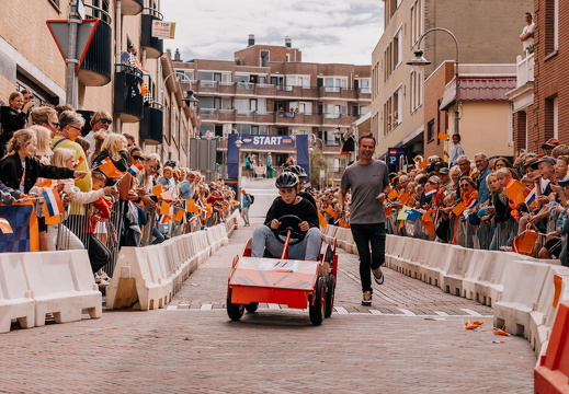 FZ X Visit - Zeepkist 076