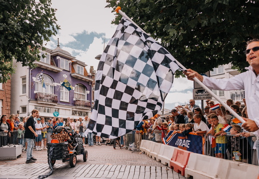 FZ X Visit - Zeepkist 102