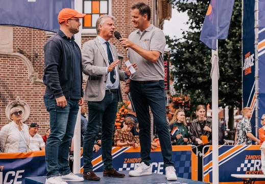 FZ X Visit - Zeepkist 110