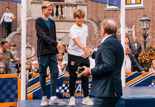 FZ X Visit - Zeepkist 132