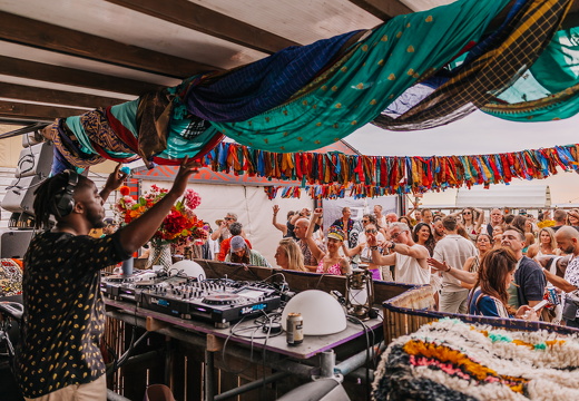 FZ X Visit - Babylon 185