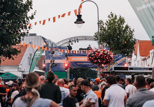 FZ X Racefestival visit 933