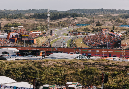 FZ X Racefestival visit 800