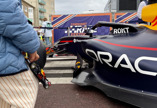 Redbull showcar boulevard Racefestival25