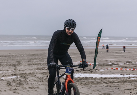 Wielrennen strand x FZ 6