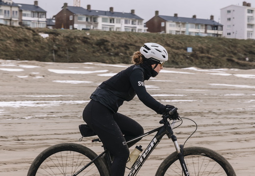 Wielrennen strand x FZ 9