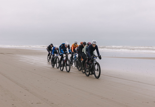 Wielrennen strand x FZ 13