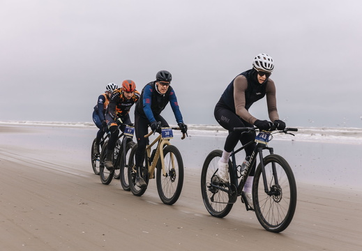 Wielrennen strand x FZ 17