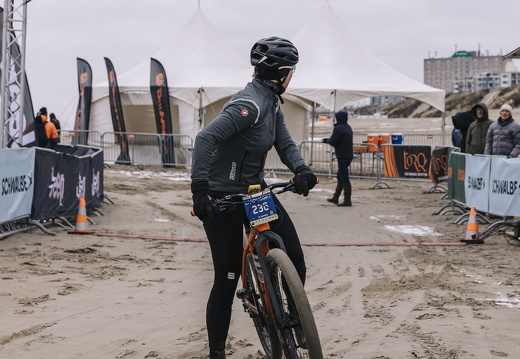 Wielrennen strand x FZ 21