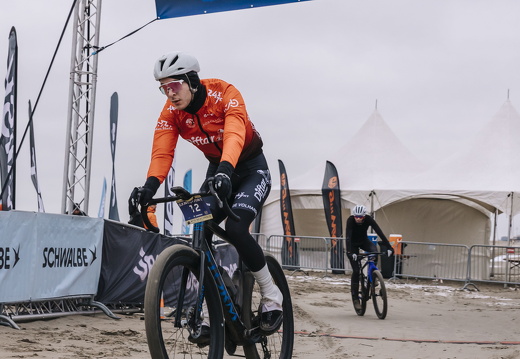 Wielrennen strand x FZ 23