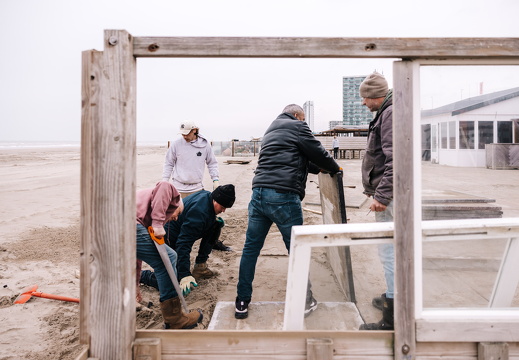 FZ X Visit - Beachclubopbouw 009