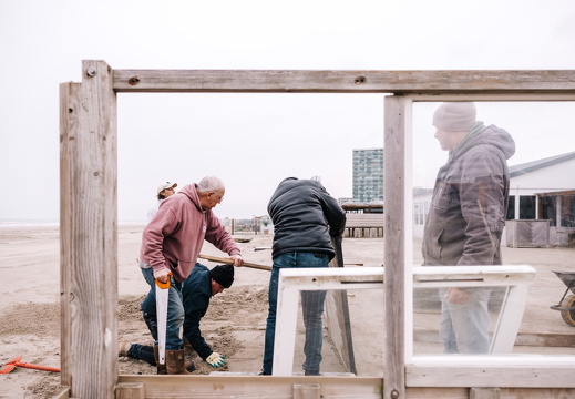 FZ X Visit - Beachclubopbouw 010