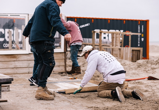 FZ X Visit - Beachclubopbouw 014