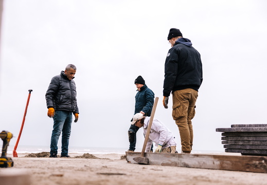 FZ X Visit - Beachclubopbouw 018